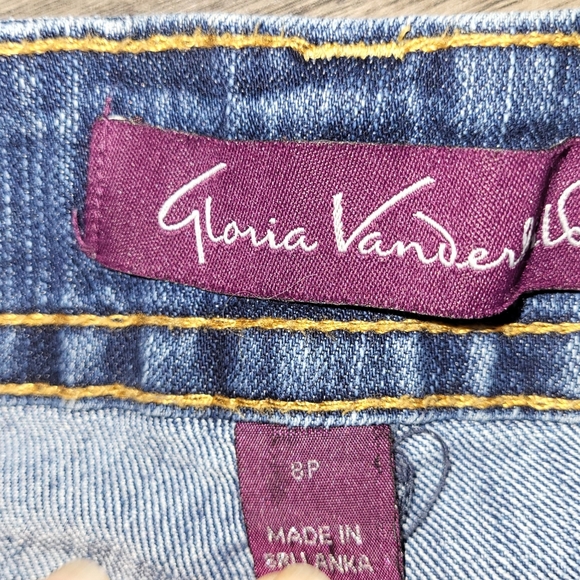Gloria Vanderbilt Size 8P Medium Rise Boot cut jeans - Picture 6 of 6